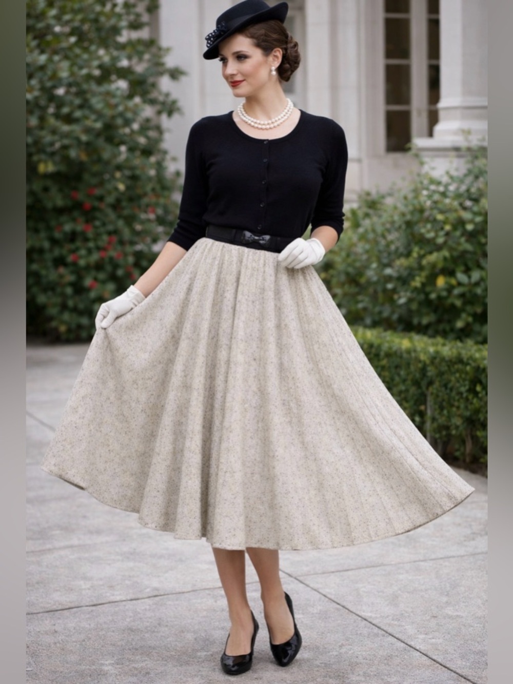 VTG 1950 Leslie Fay Womens stretch pull on pleated  skirt, size 6   AC1